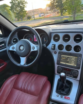 Alfa Romeo 159 cena 16000 przebieg: 255000, rok produkcji 2006 z Żary małe 254